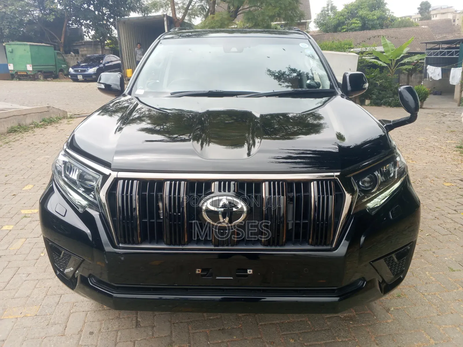 Toyota Land Cruiser Prado 2022 Black