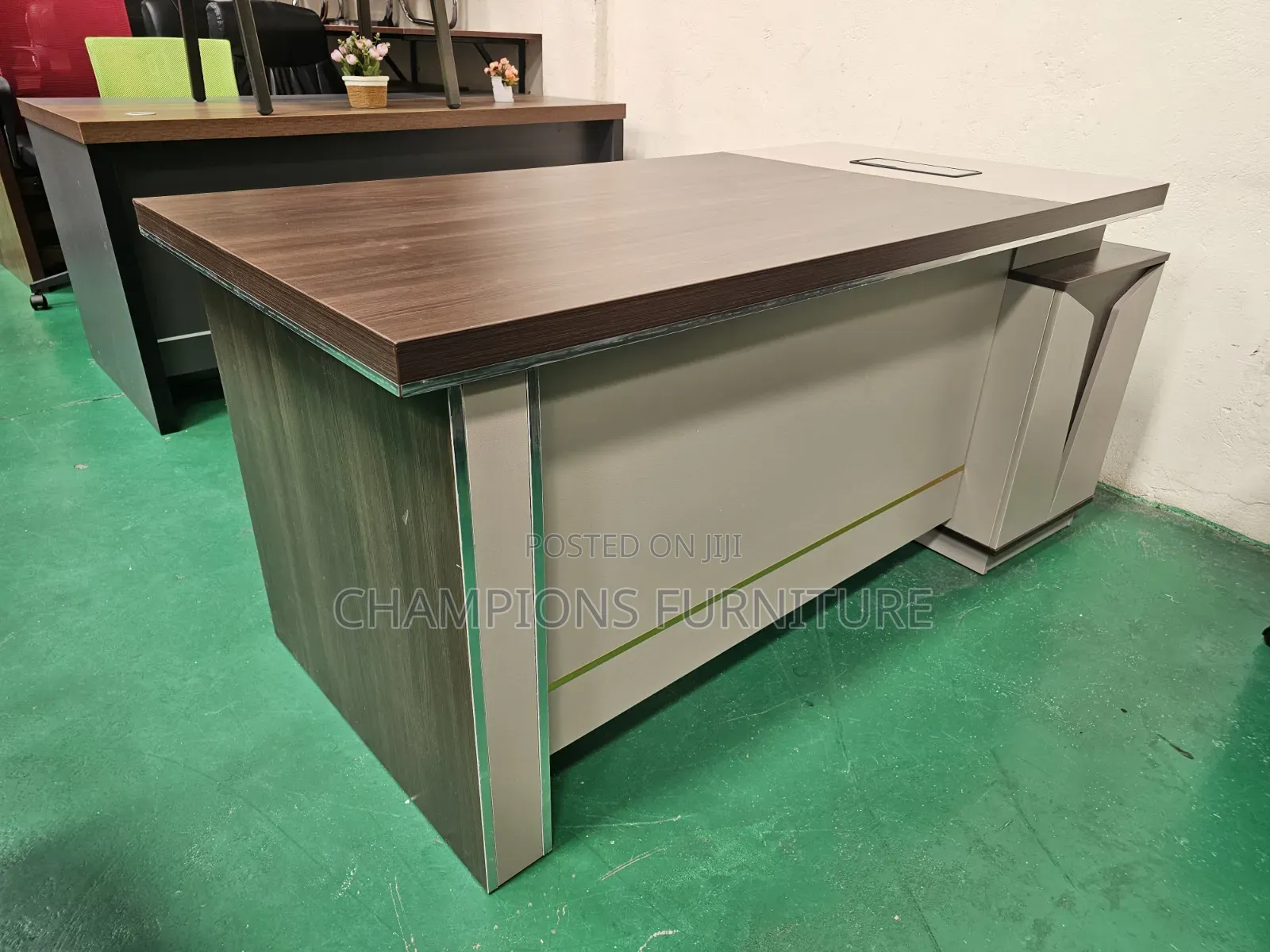 1.8M Helix Executive Desk