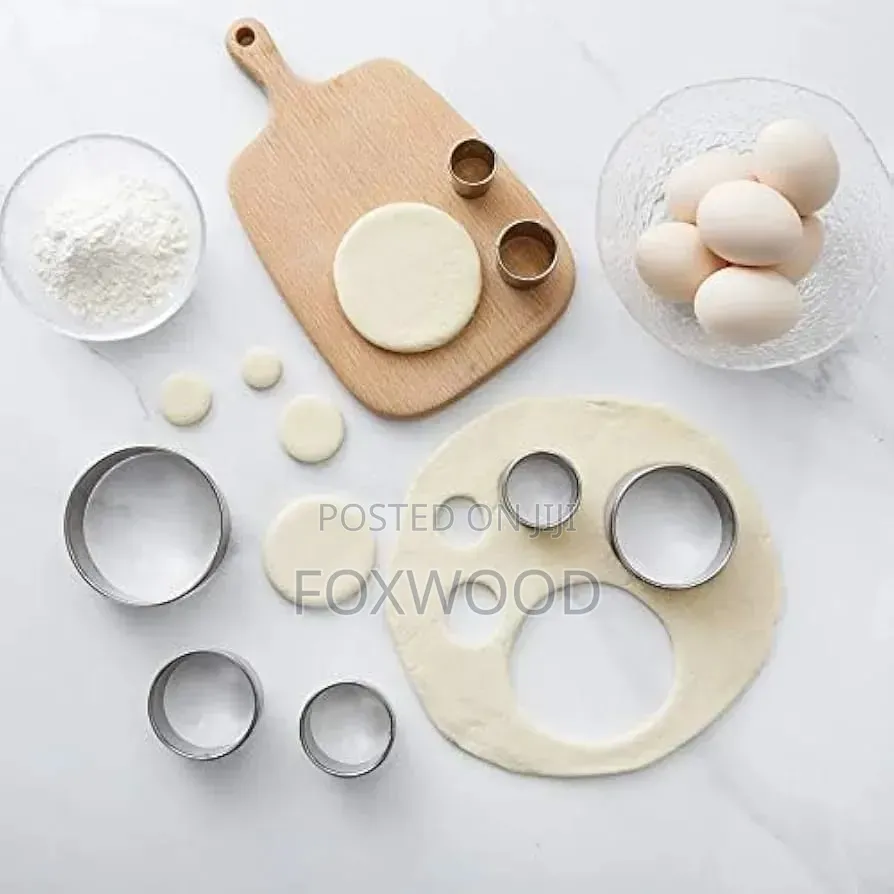 Round Cookie Cake Cutter Set - 14 Pack