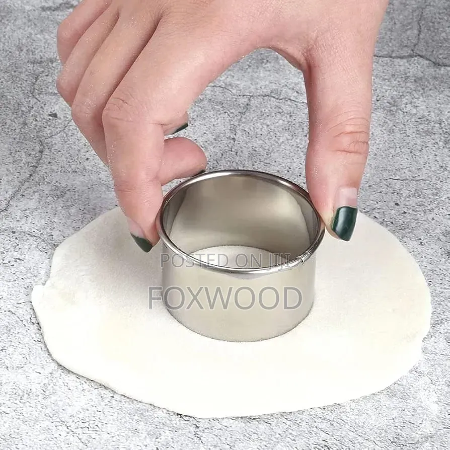 Round Cookie Cake Cutter Set - 14 Pack
