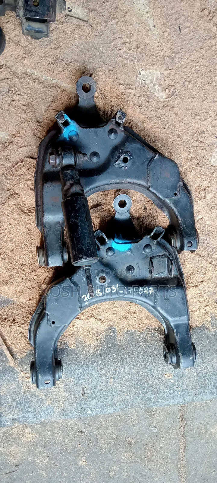 Lower Control Arms Toyota Surf/Hilux Surf