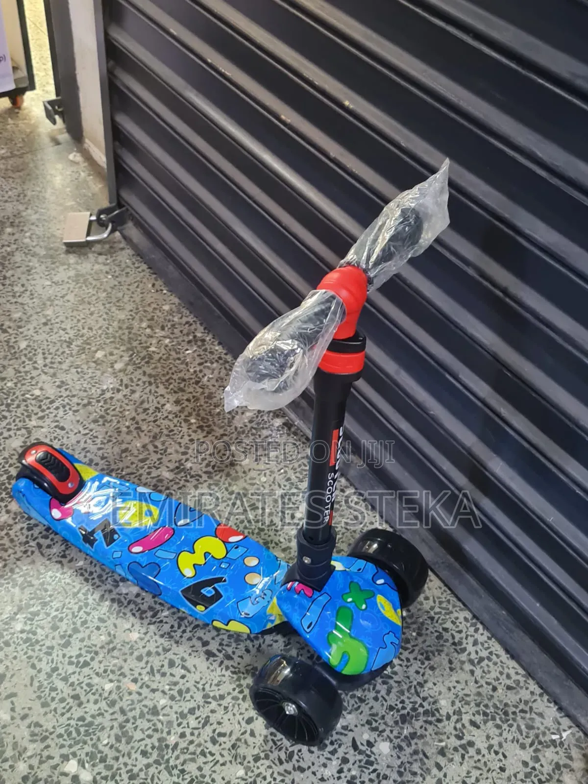 Kids Graffiti Scooter With Music and Lights