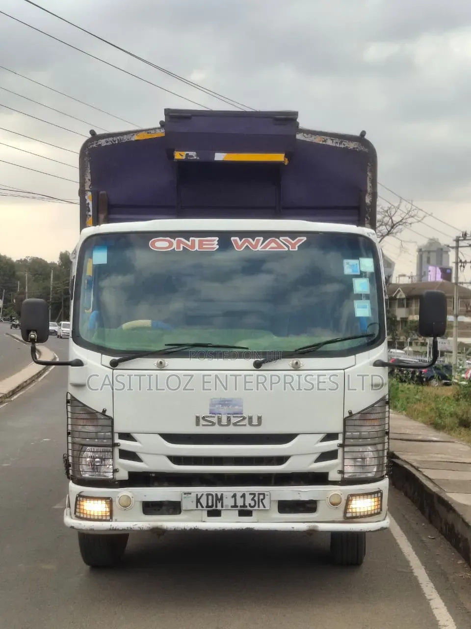 Isuzu NQR Truck