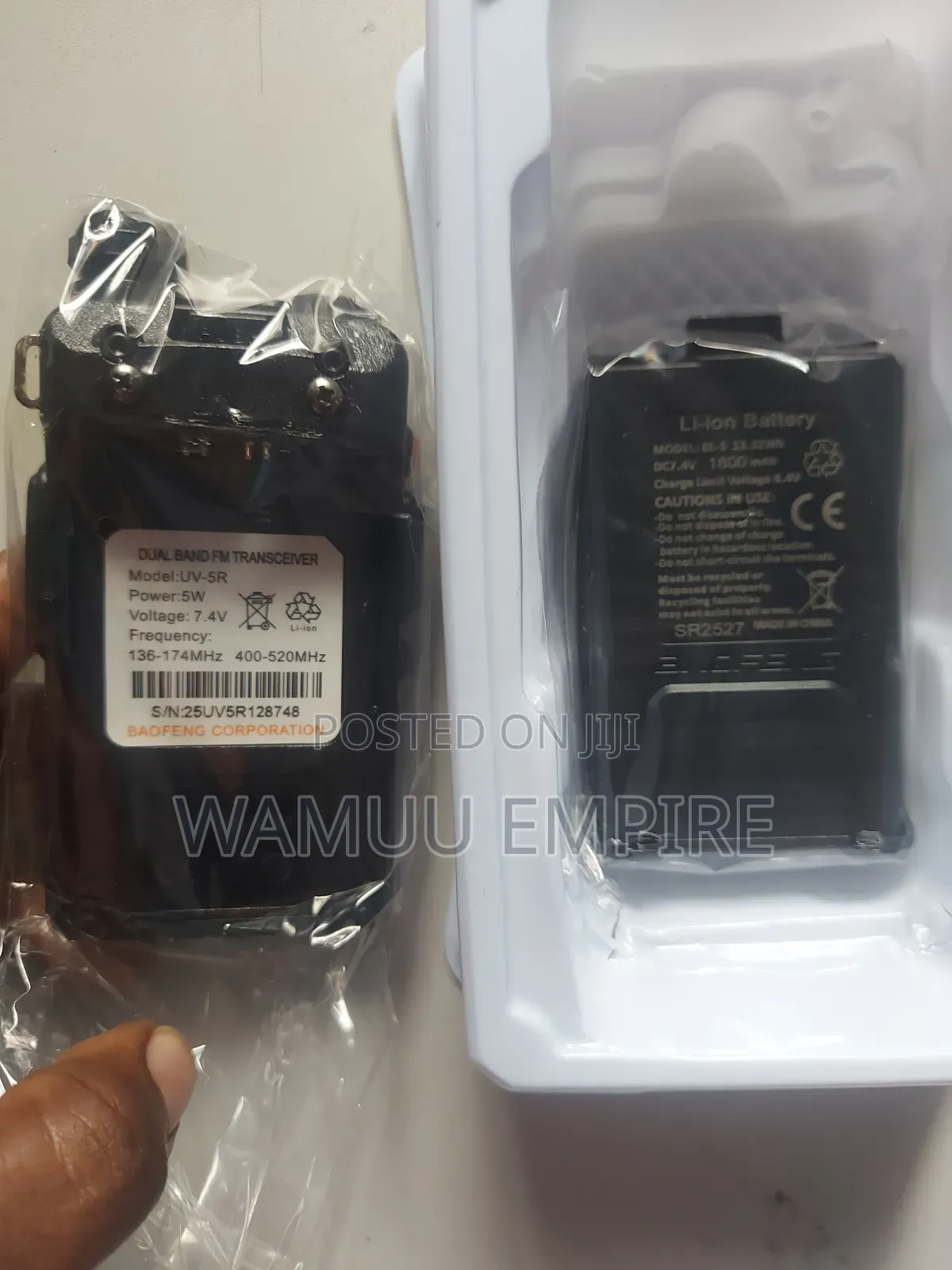 BaoFeng UV-5R Dual-Band FM Transceiver