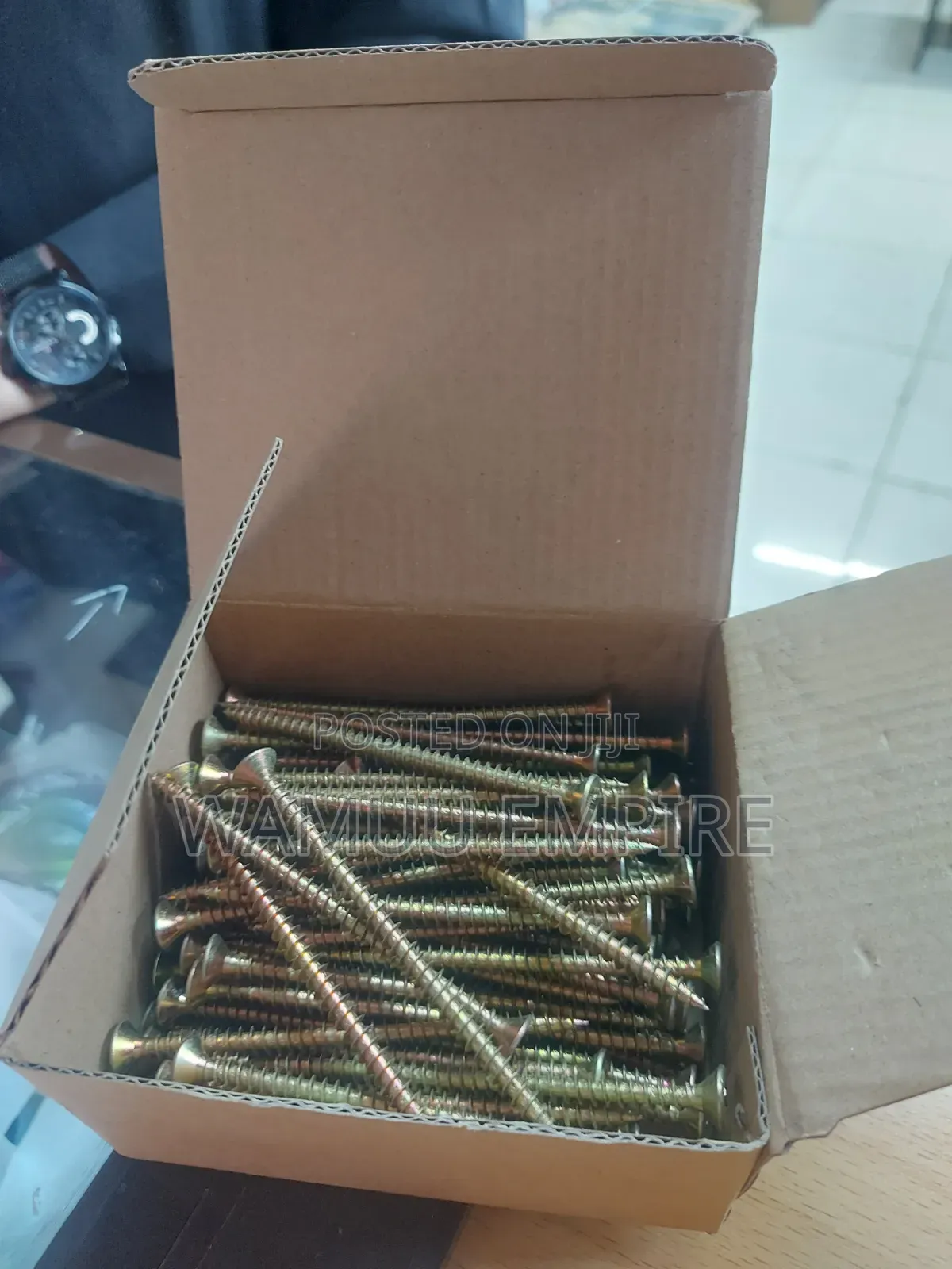 MDF 6*100mm Knicker Brand Chipboard Screws,model KN-165360. [1]