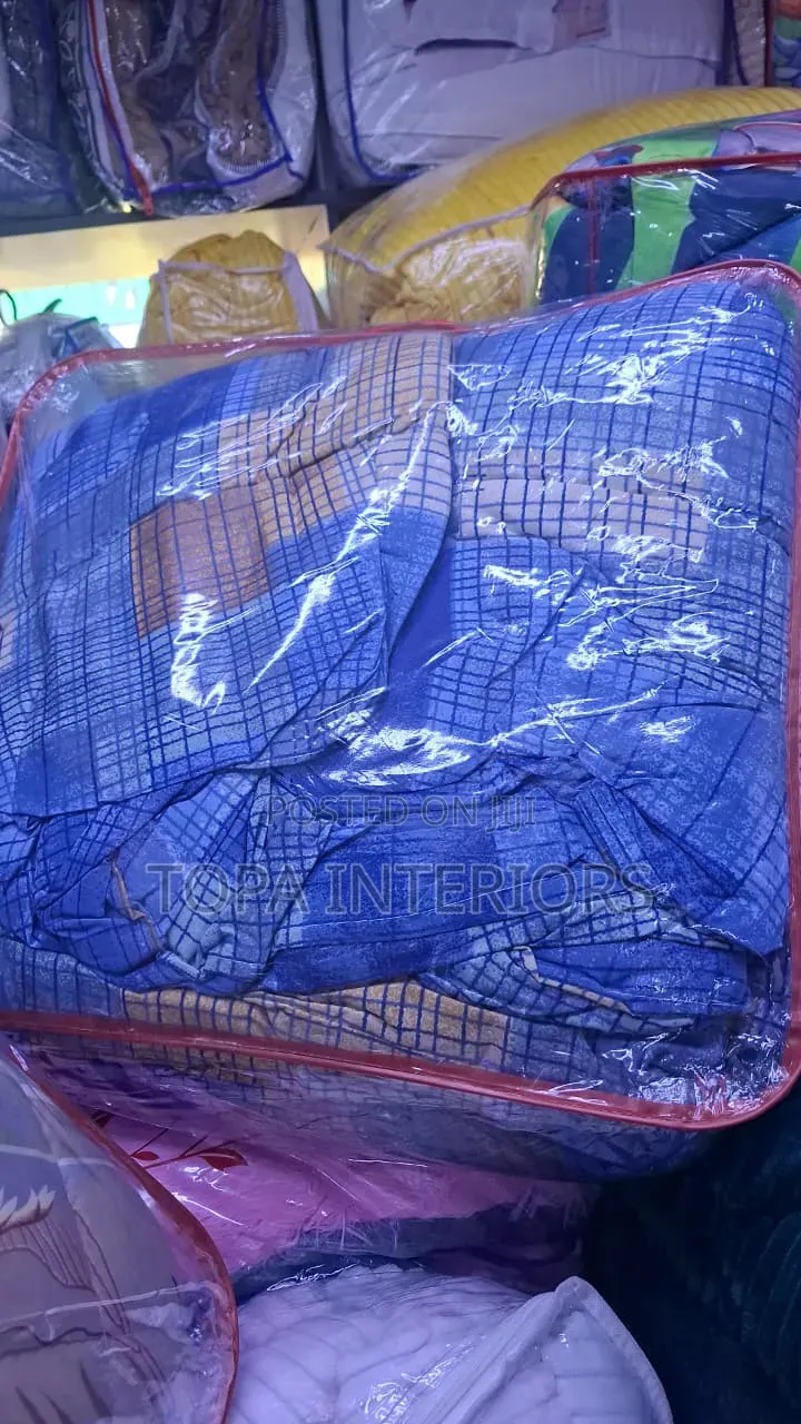 New 4x6 Unbinded Duvets With Matching Pillow Cases and Bedsheet