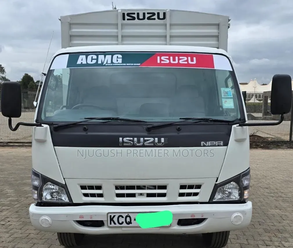 Isuzu NPR .