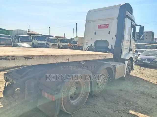 Mercedes Benz Actros 2545