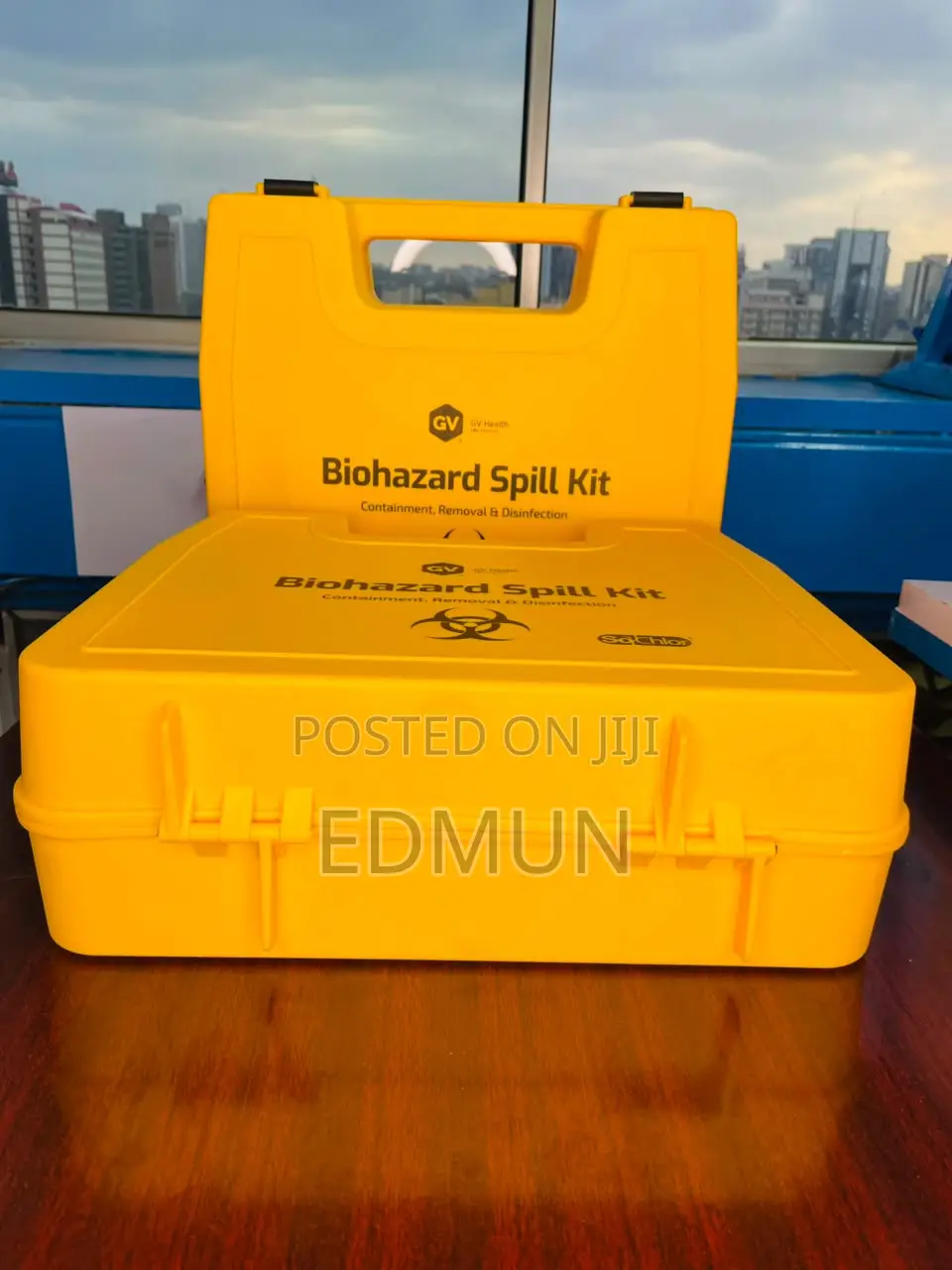 Biohazard Spill Kit 30 × 36