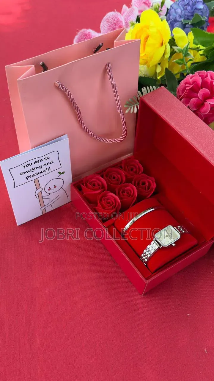 Watch X Bracelet X Roses Ladies Gift Package