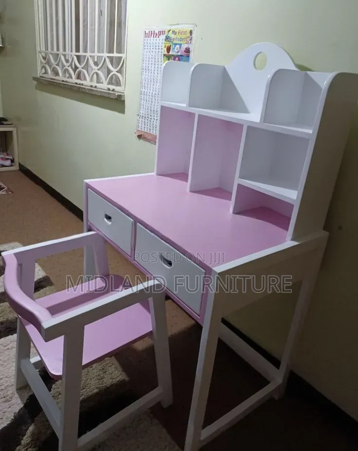 Children Desk With Drawers. Pay on Delivery
