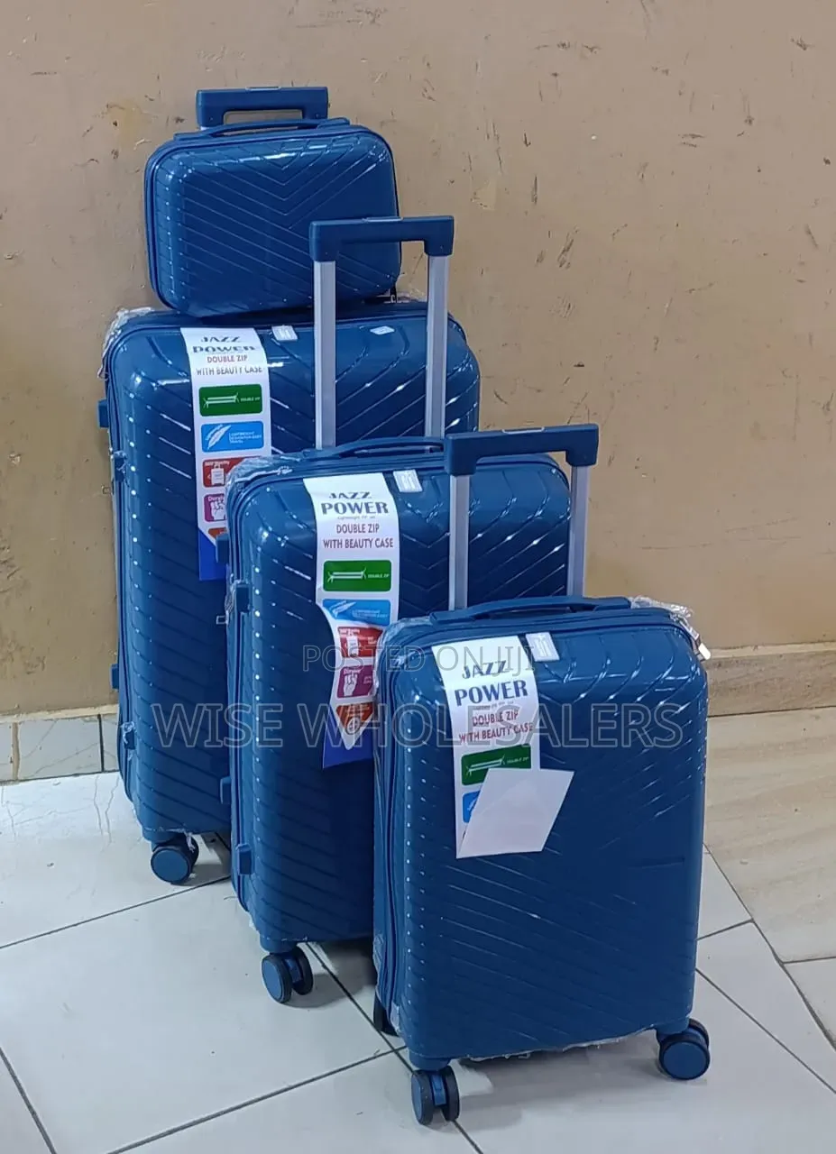 4-in-1 Luxury Suitcase Set – Durable Travel Luggage
