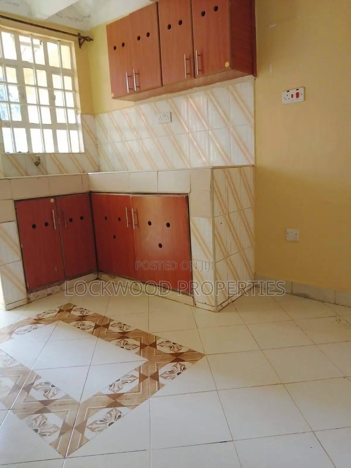 2bdrm Apartment in Zambezi for rent