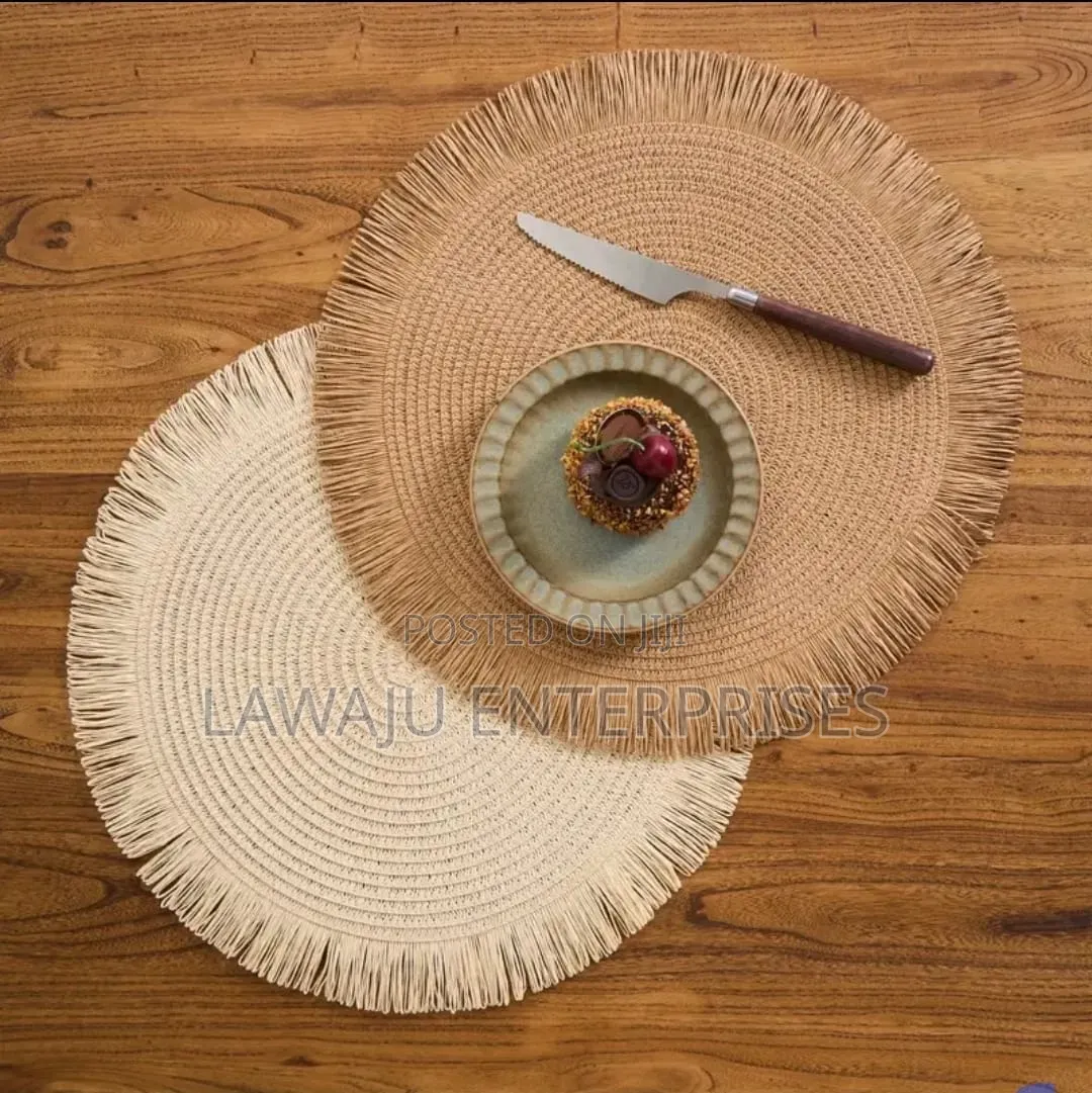 Round Table Mat