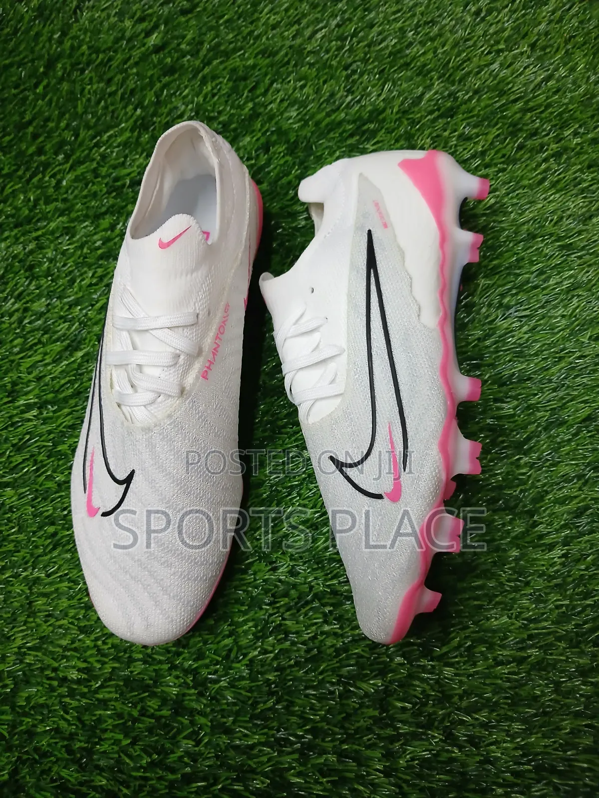 Nike Phantom GX White Pink Low Cut FG Boots