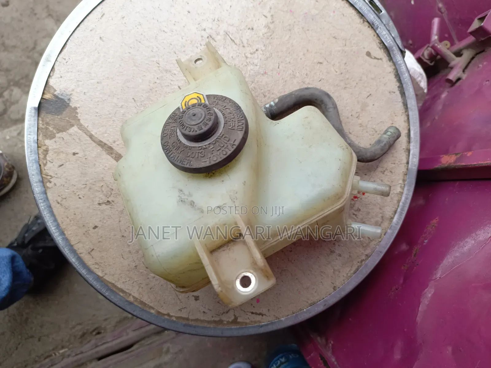 Coolant Reserve/Bottle Toyota Aqua