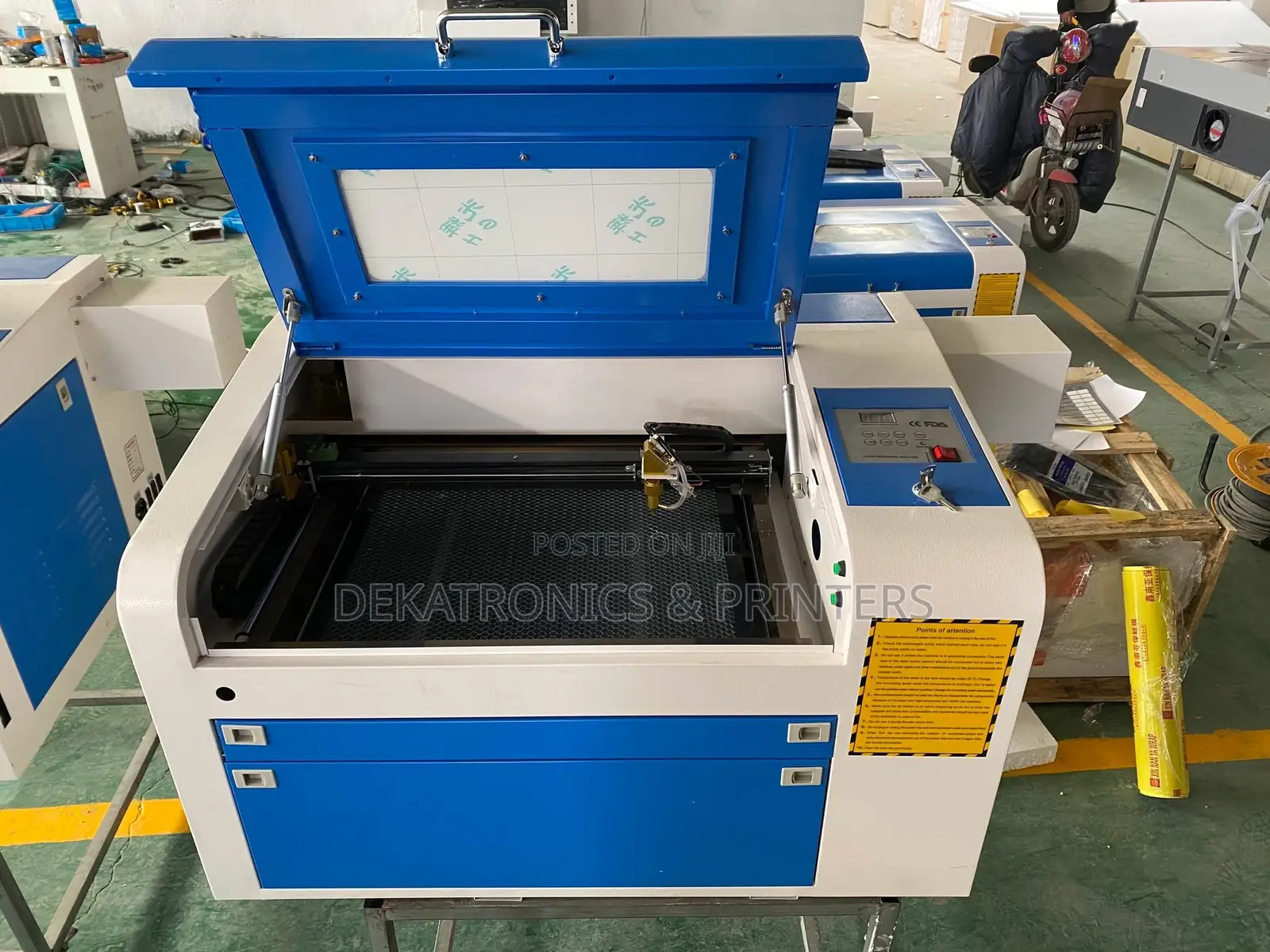 Yinghe 60cm by 90cm Co2 Laser Engraving and Cutting Machine