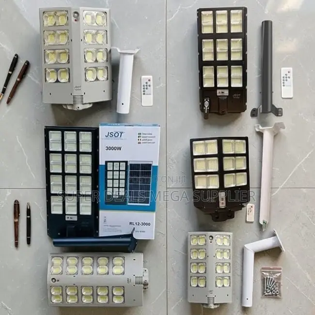Eco Friendly 100W,2000W,3000W Solar Street Lights Wholesale