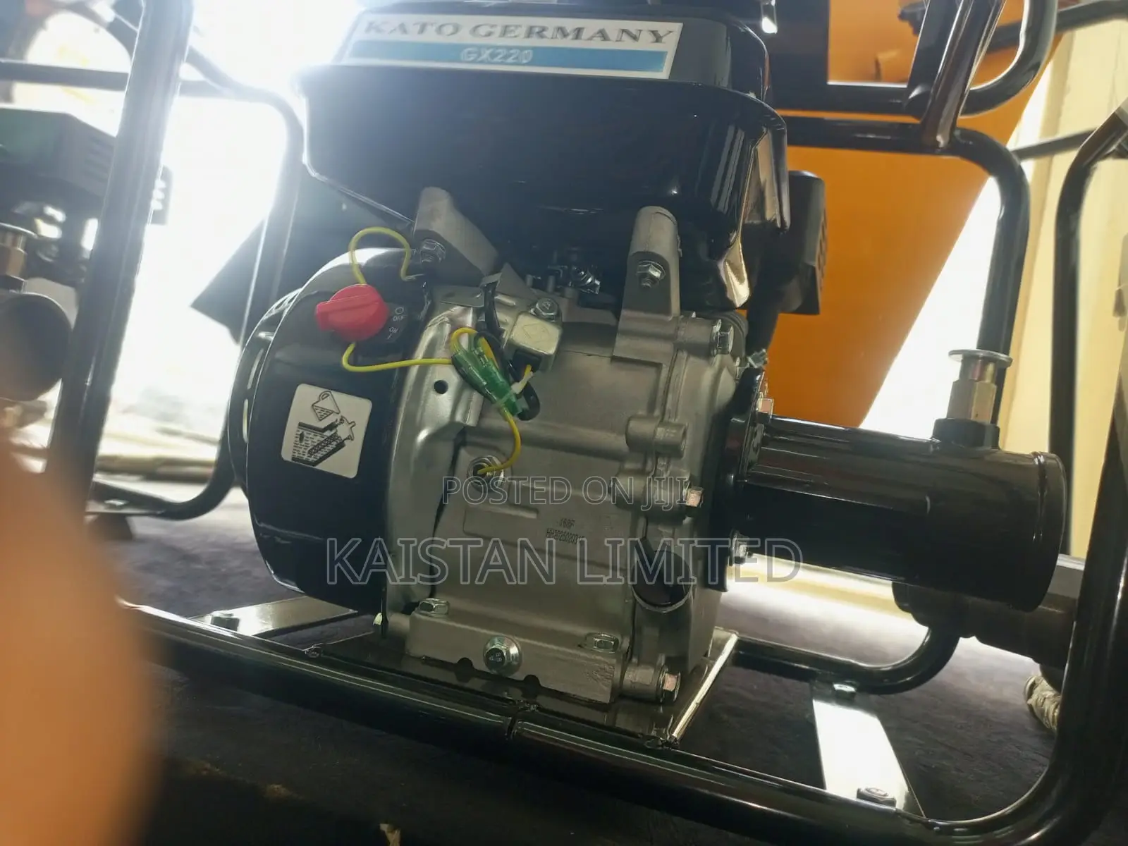 Kato Germany Engine Concrete Vibrator Machine + 45mm Vibrator Needle