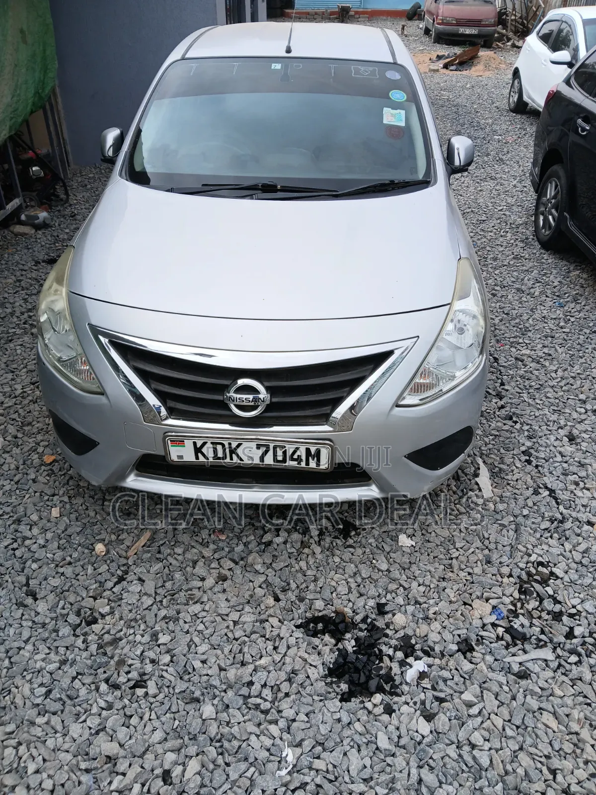 Nissan Latio 1.2 2015 Silver