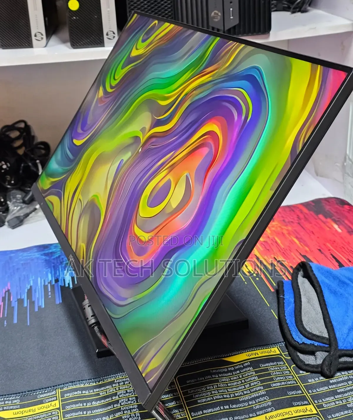 Dell P2719H 
27 Inch Display
1080P Full Hd
60hz Refresh Rate