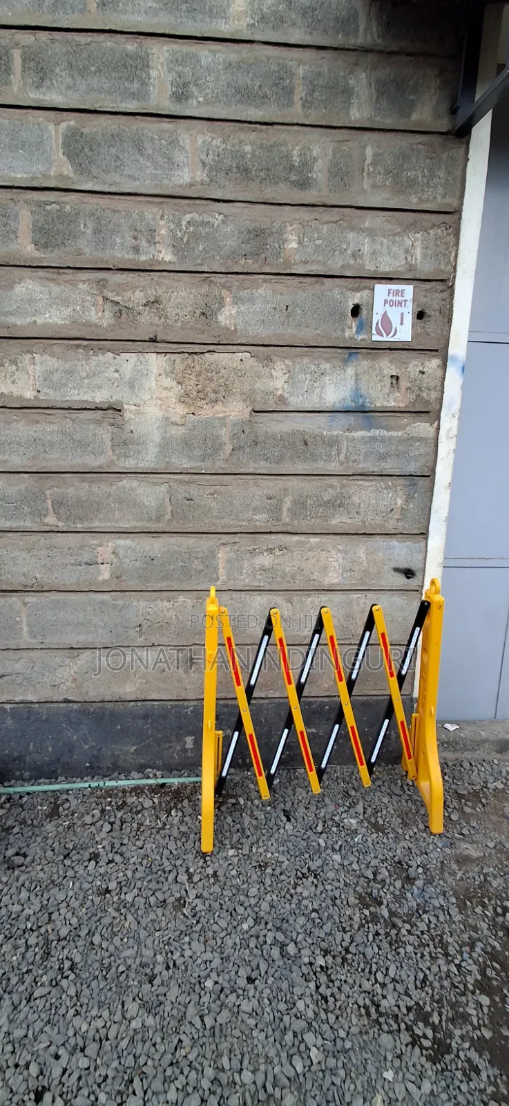 Folding Expandable Barrier – Easy Storage & Transport