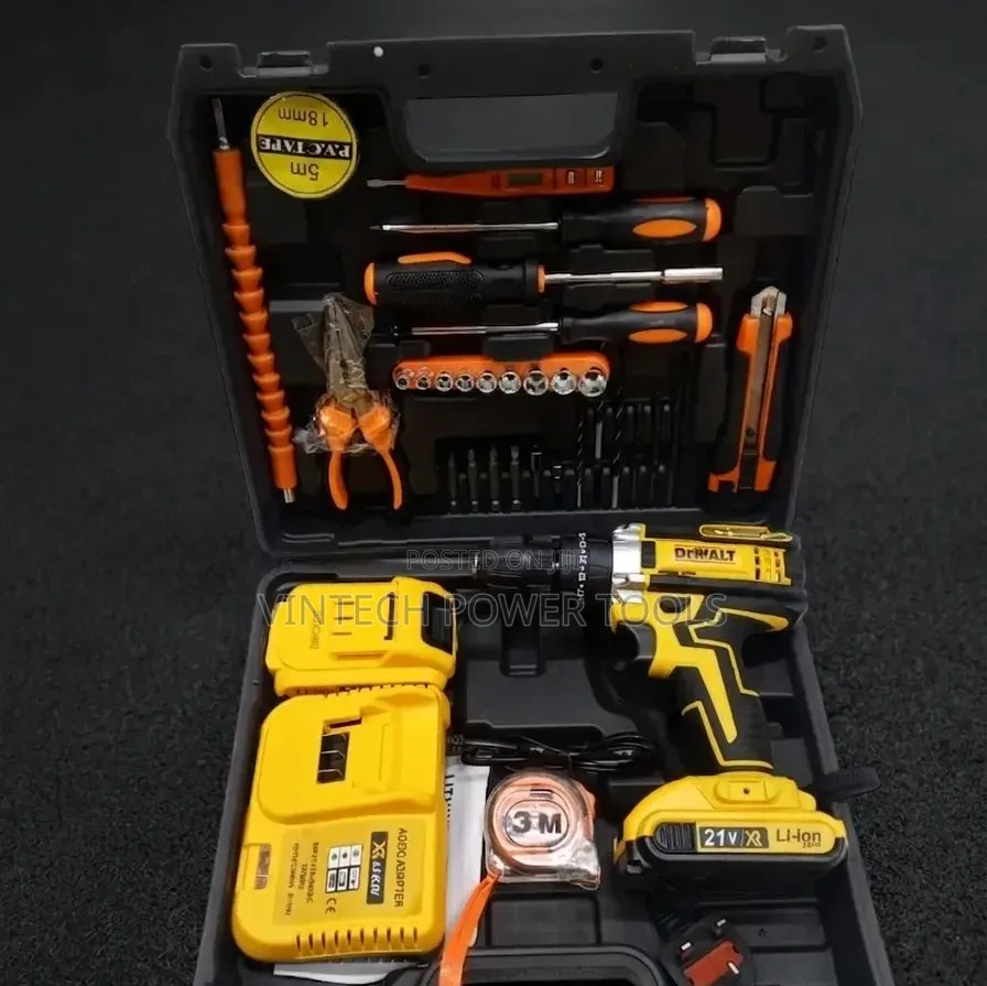 DeWalt Cordless Drill Set