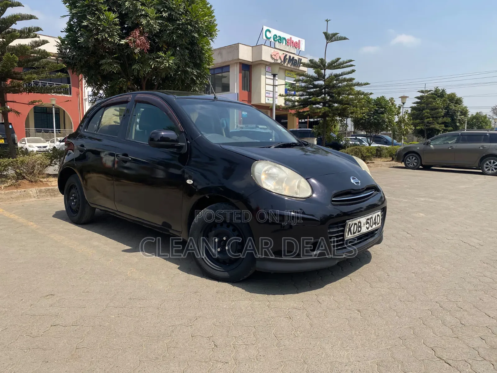 Nissan March 2013 Black