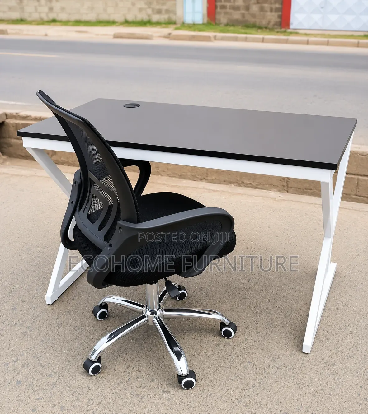 Modern Office Desk Mesh Chair Set
