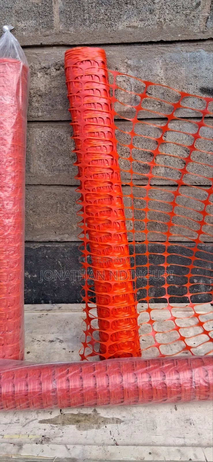 Orange Safety Net – High-Visibility Construction Barrier