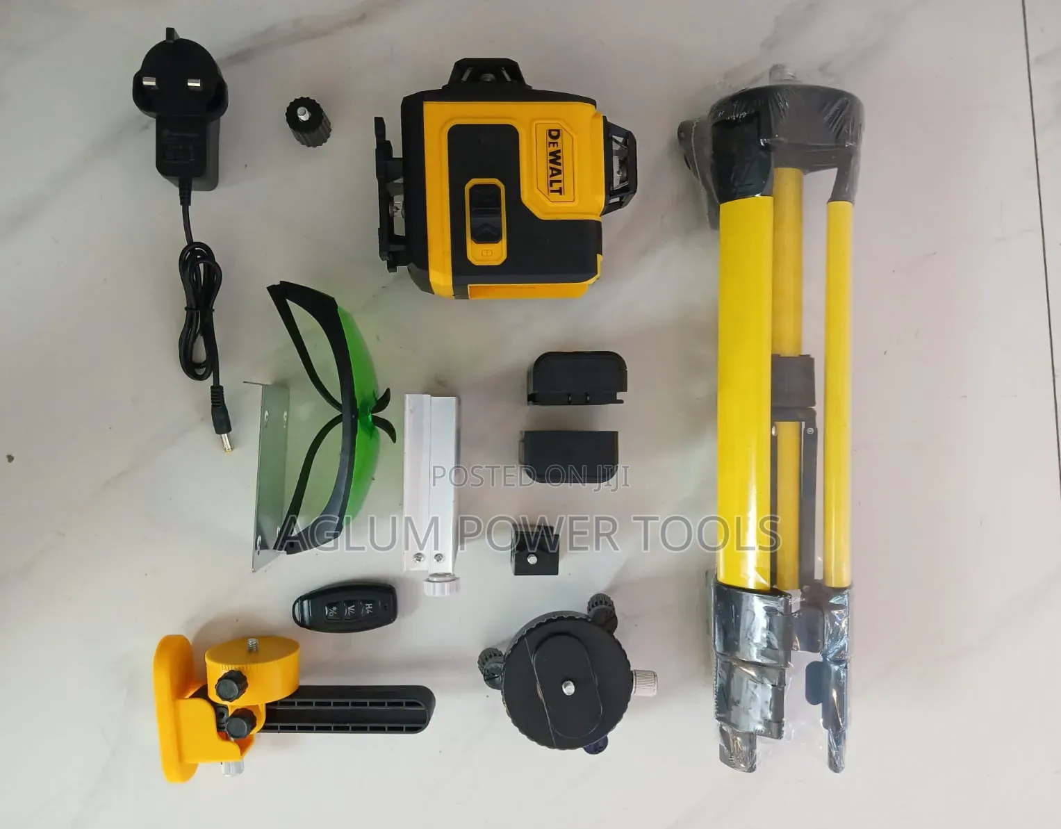 Dewalt Laser Level With Topl Box