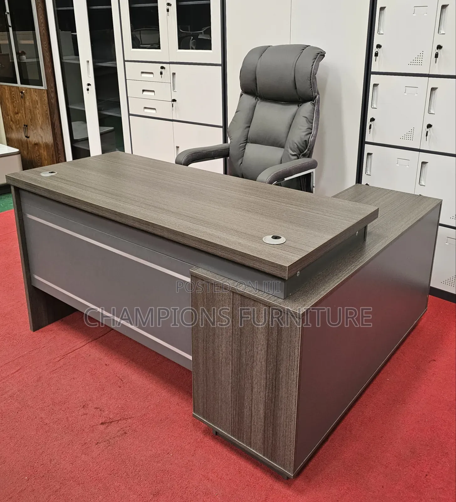 1.4M L-Shaped Desk and Leather Chair