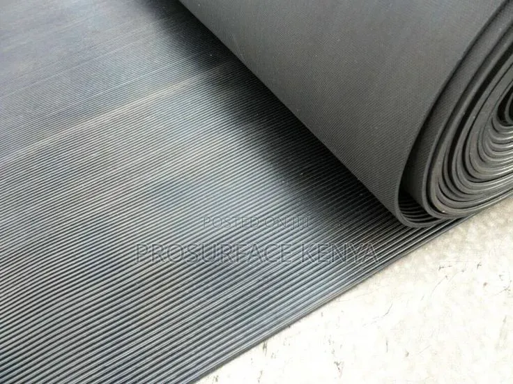 Industrial Ribbed Rubber Mat for High-Traffic Areas