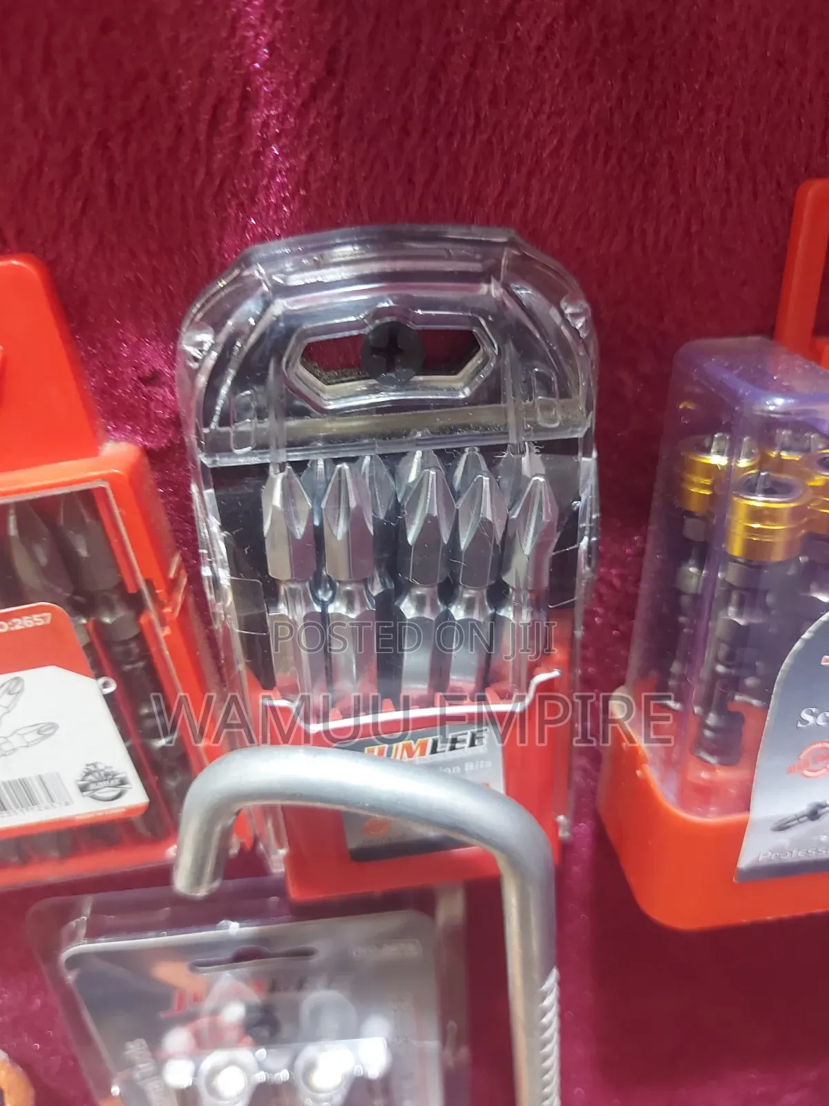 Jumlee 10-Piece Professional Screwdriver Bit Set.