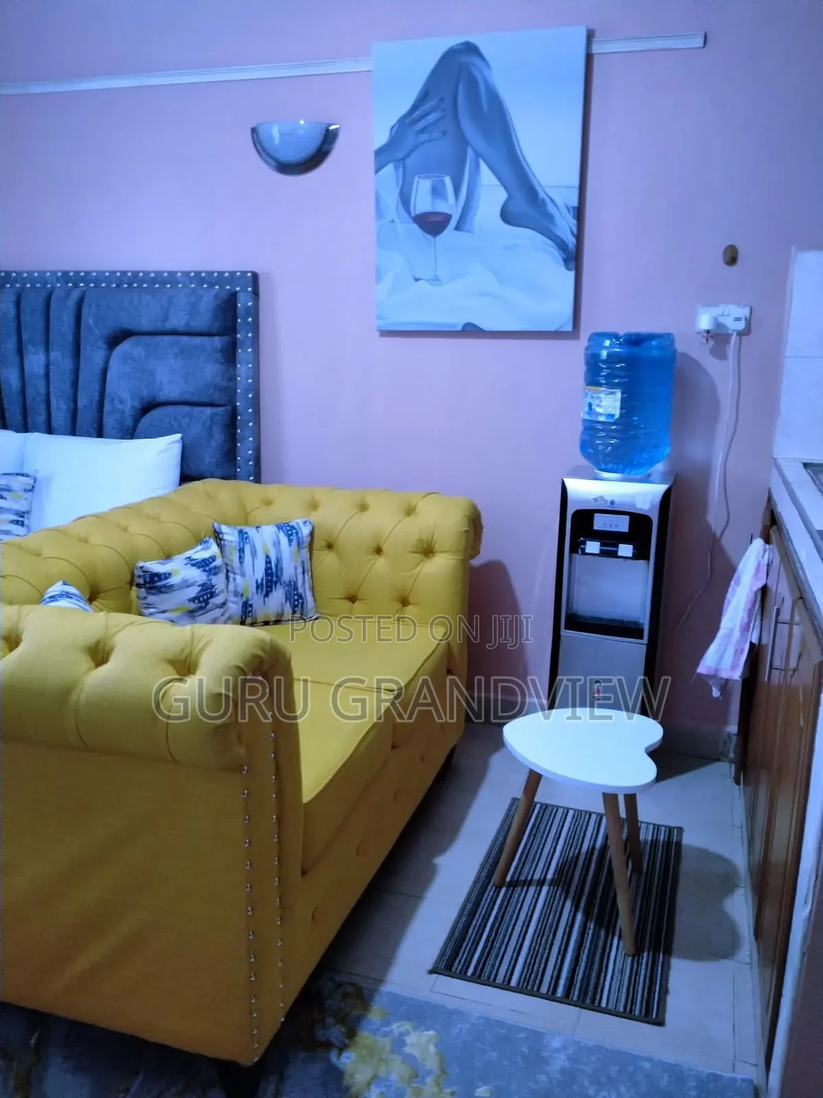 Studio Airbnb Opposite Garden City at Astrol Petrol Station