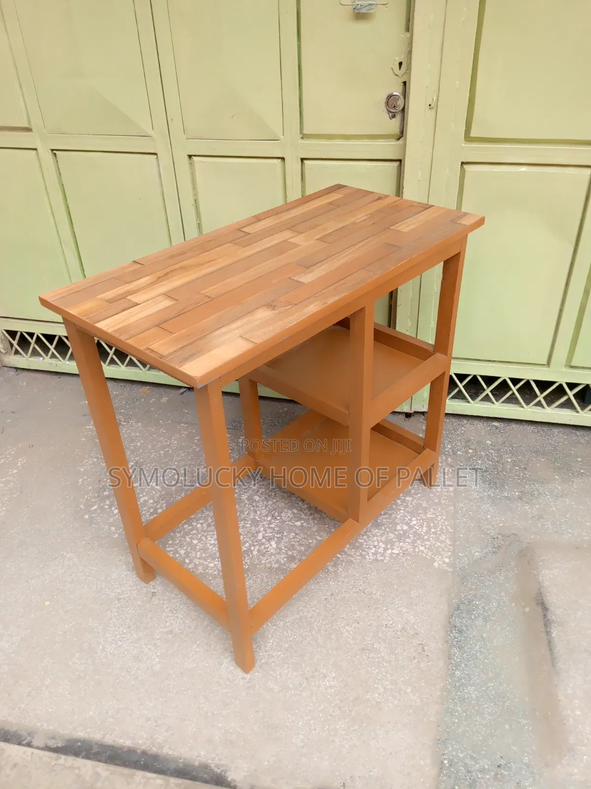 13 Kg Gas Stand .Standard Kitchen Table