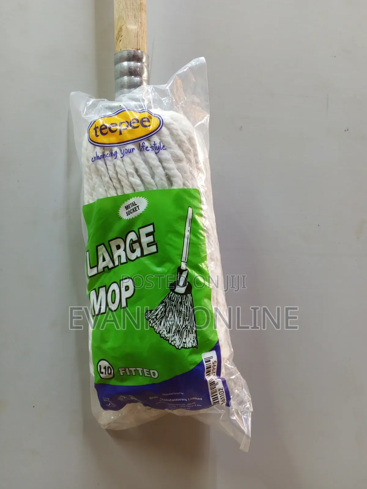 Teepee Large Mop/Metal Socket Mop- L10