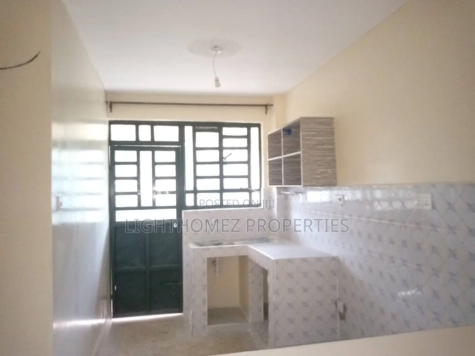 1bdrm Bedsitter in Ngina Road Off for rent