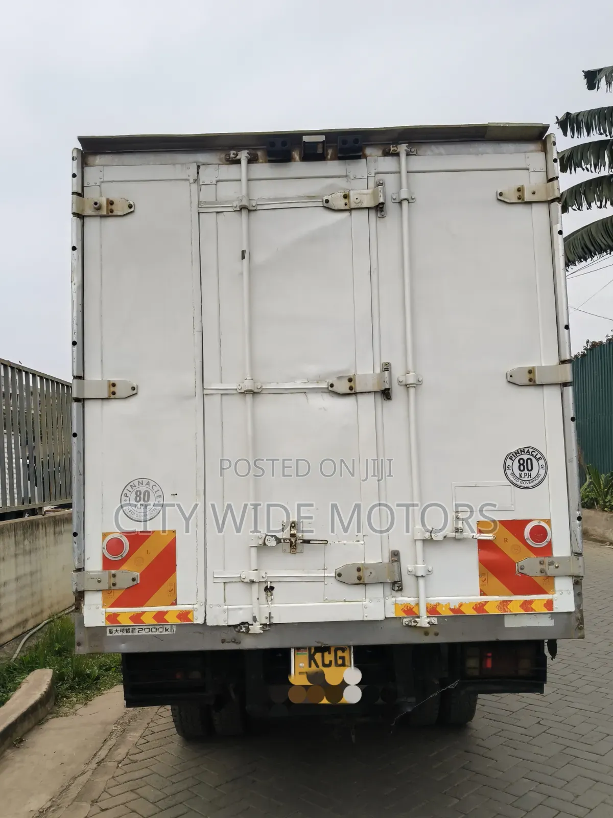 ISUZU NKR 2016 Model Fridge Body
