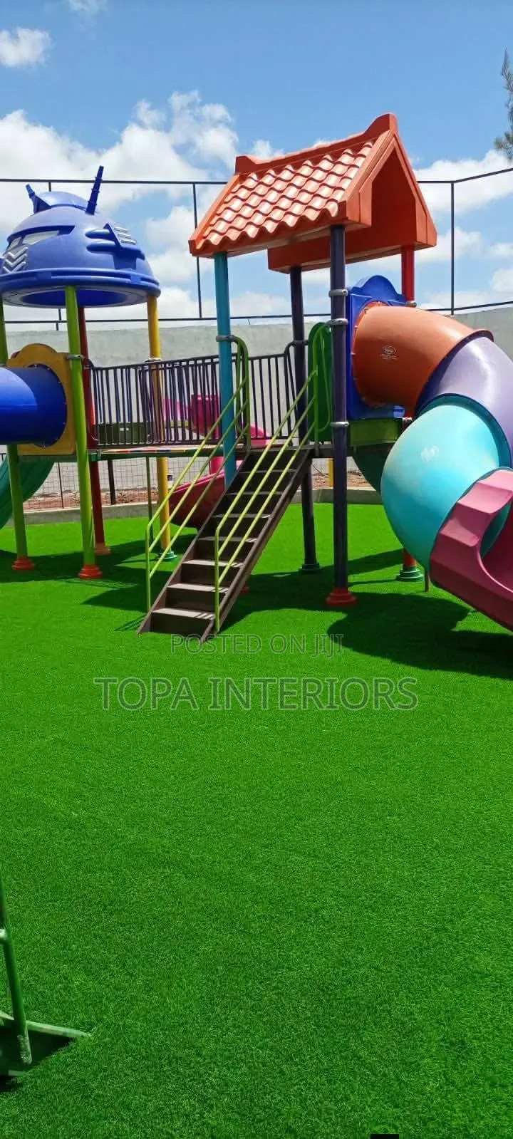 Kids Outdoor Play Area Artificial Grass Carpets Supply and Fitting