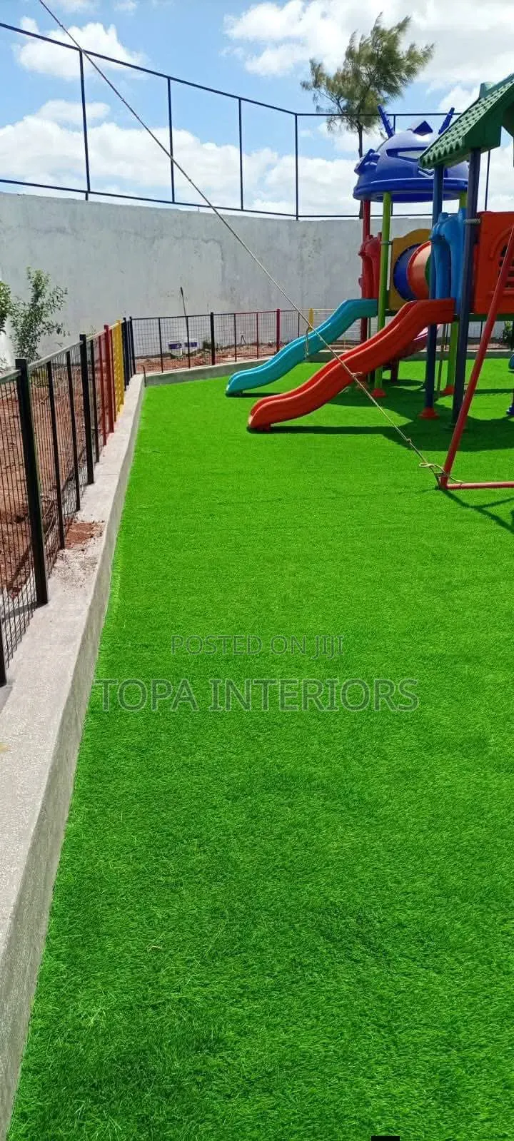 Kids Outdoor Play Area Artificial Grass Carpets Supply and Fitting