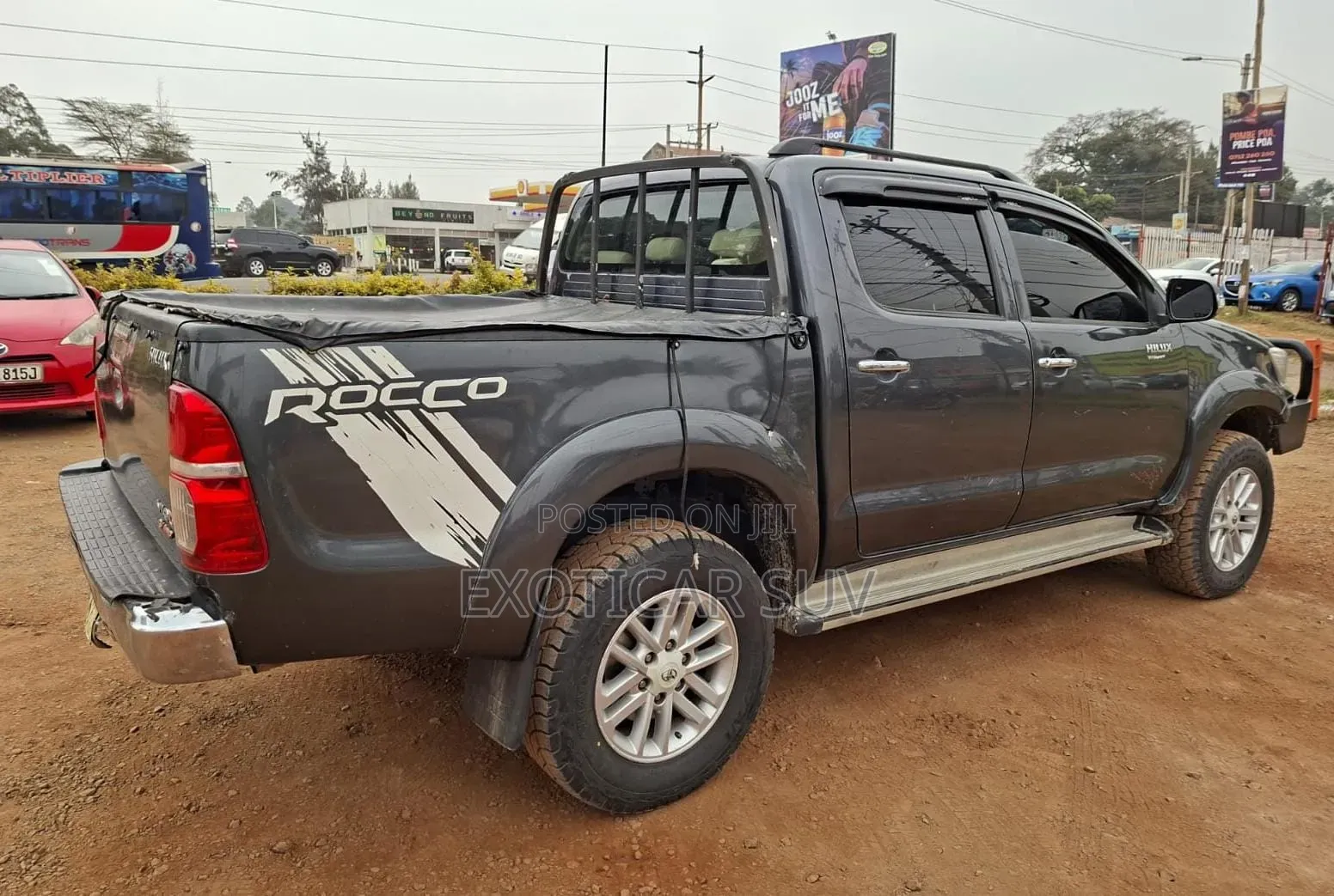 Toyota Hilux 2015 Gray