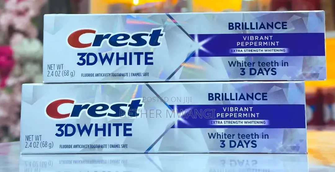 Crest 3D White Brilliance Luminous Purple Teeth Whitening Toothpaste