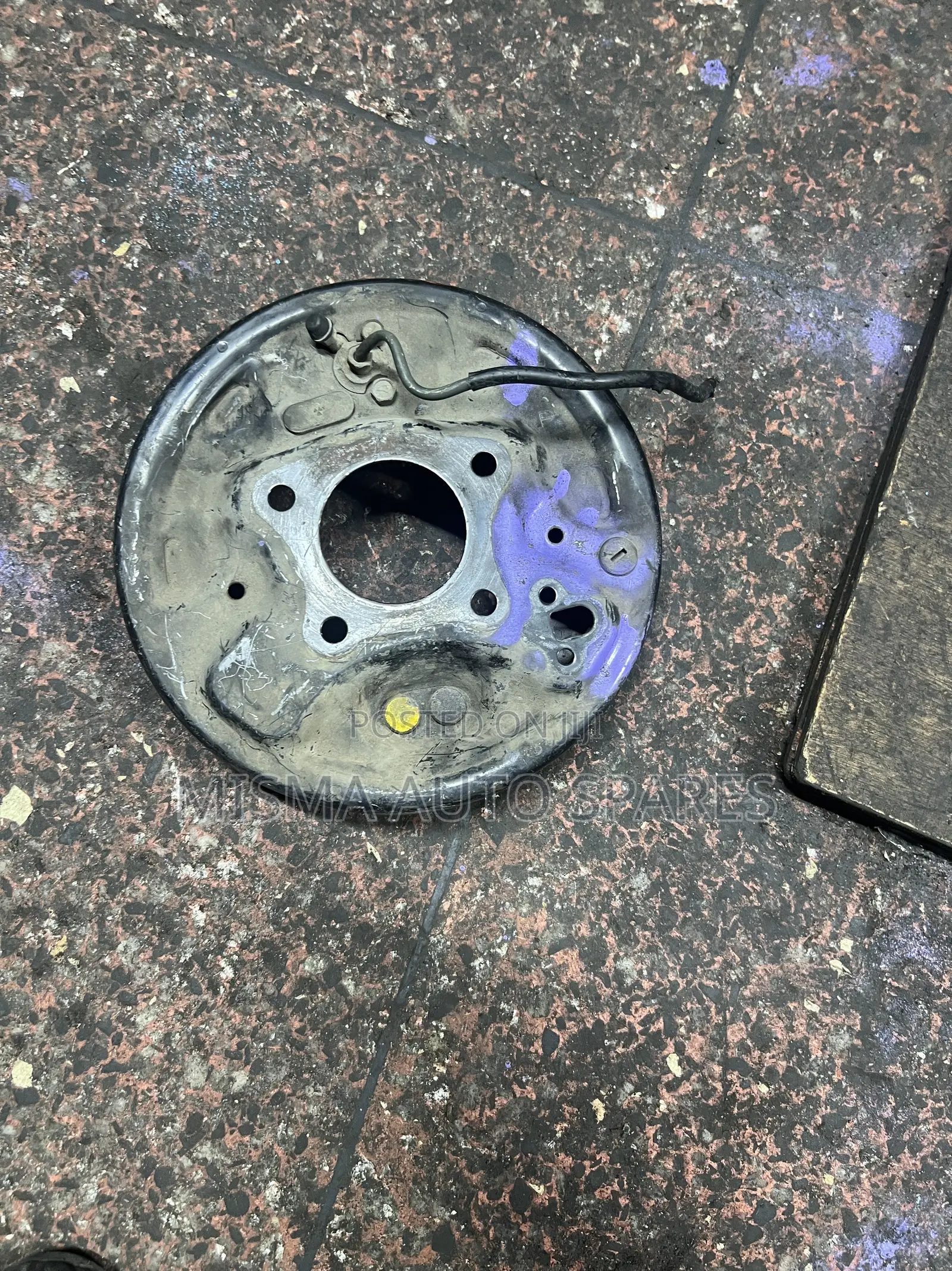 Backplate Corolla 100