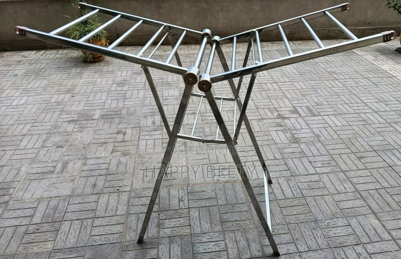 *Quality Indoor and Outdoor Metallic Drying Rack