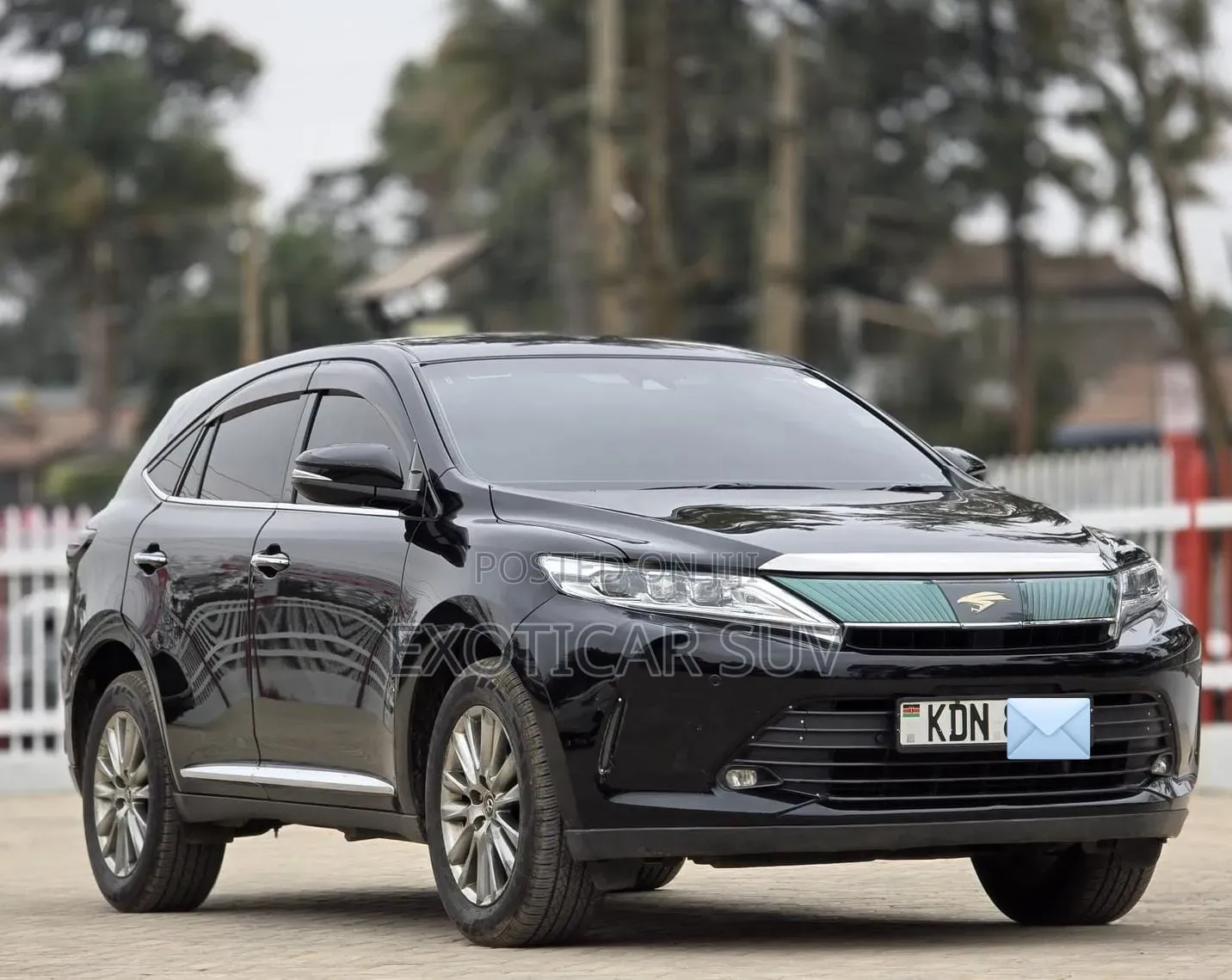 Toyota Harrier 2017 Black