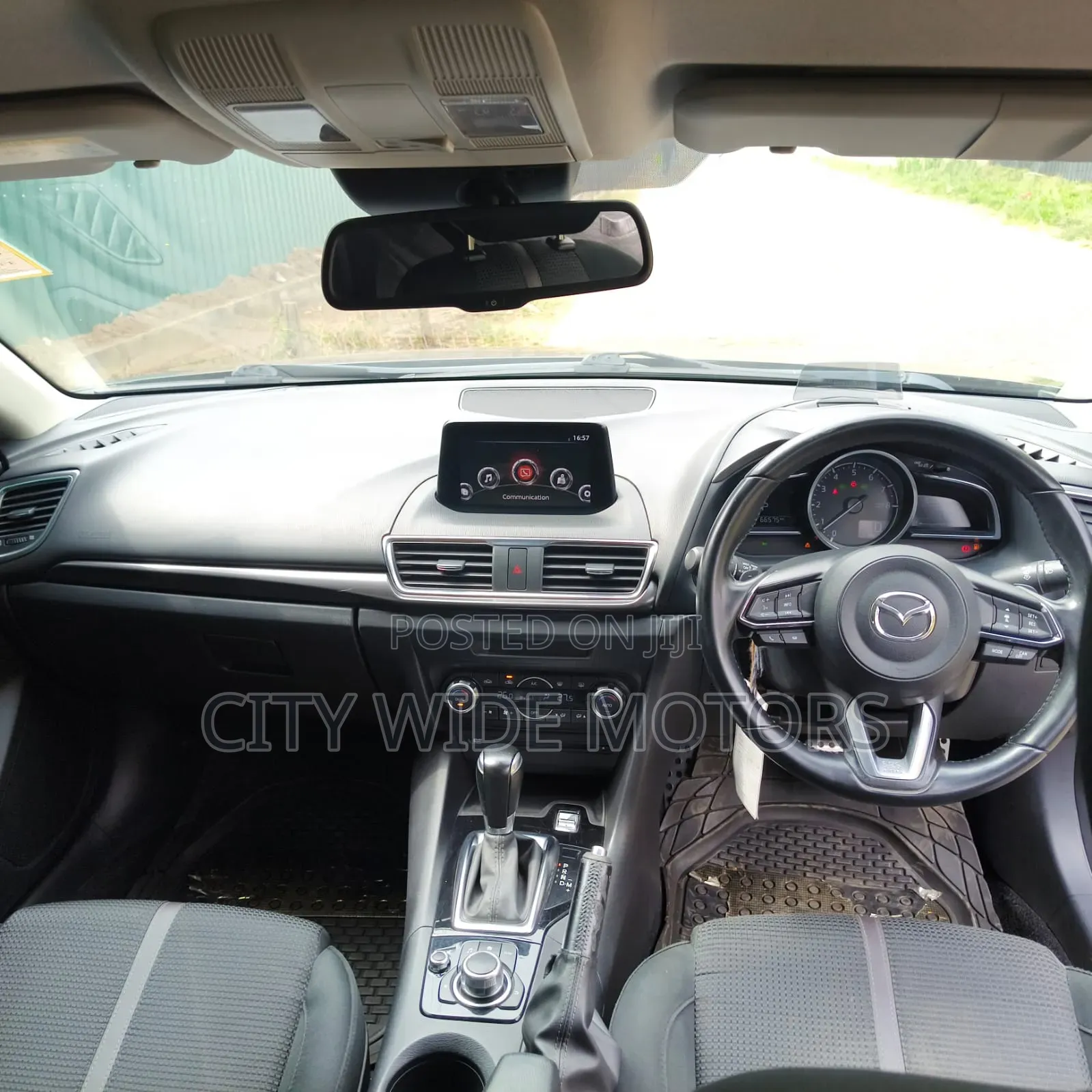Mazda Axela 2018 Gray