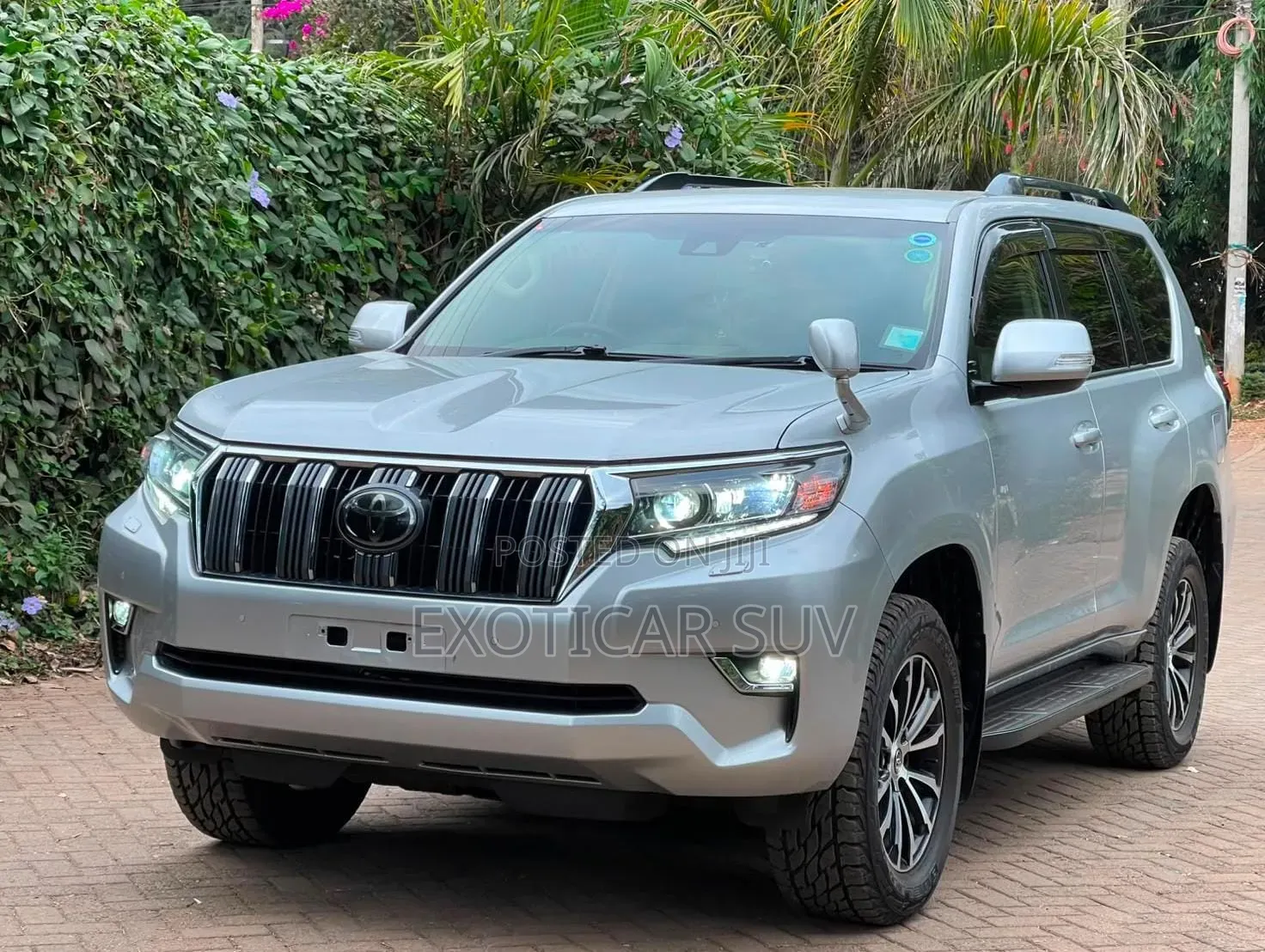 Toyota Land Cruiser Prado 2019 Silver