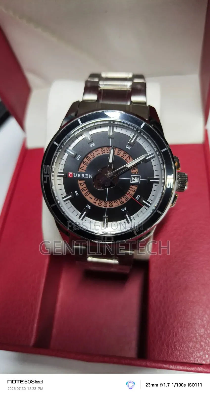 Curren 8359 Black Analog Men's Watch