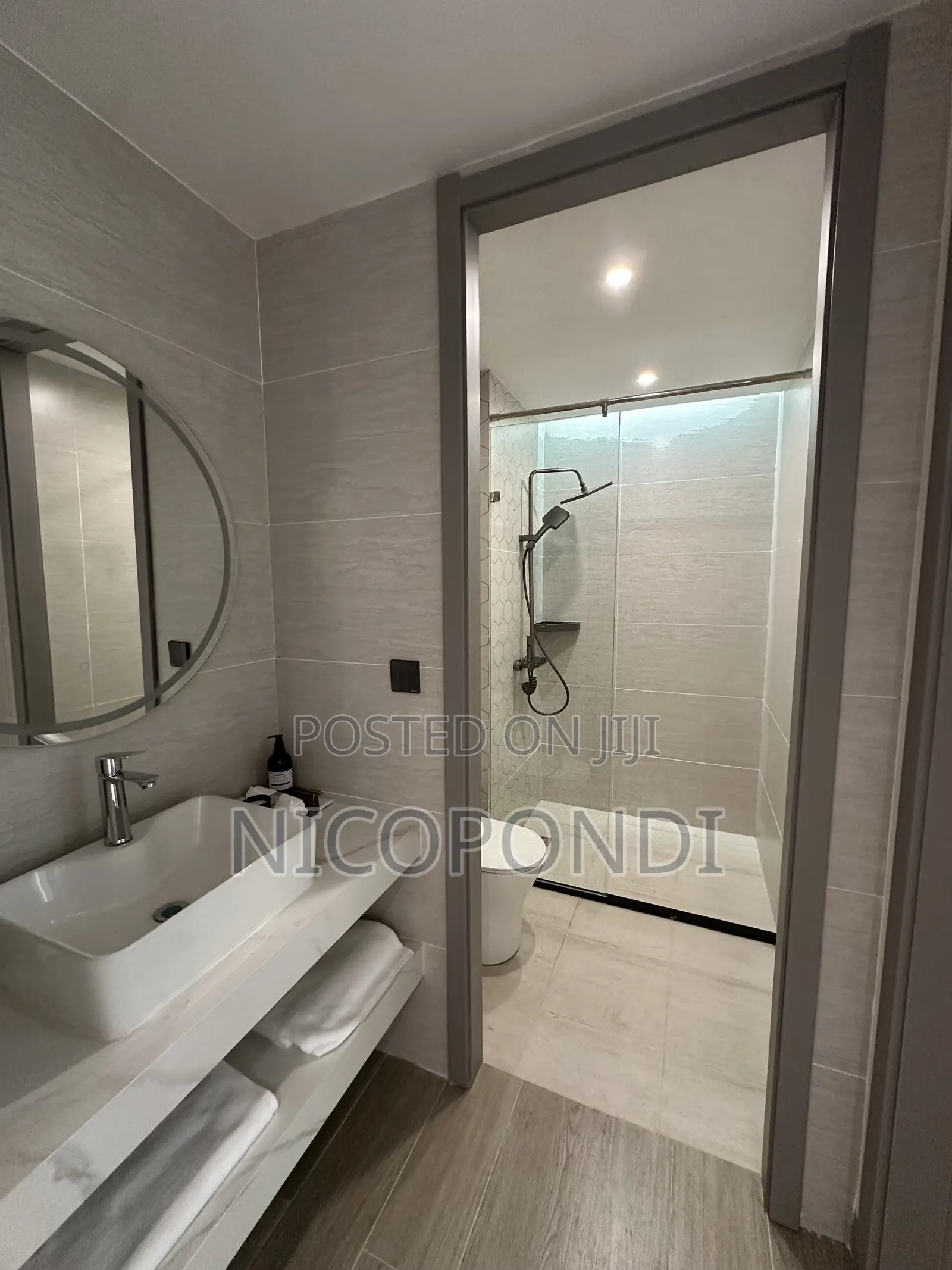 2bdrm Apartment in Lavington for sale